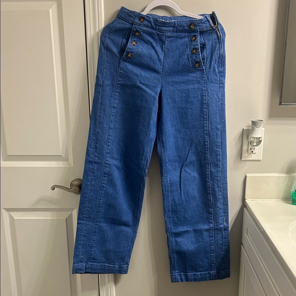 Old Navy Women's Sky-Hi Wife Leg Jeans in Blue